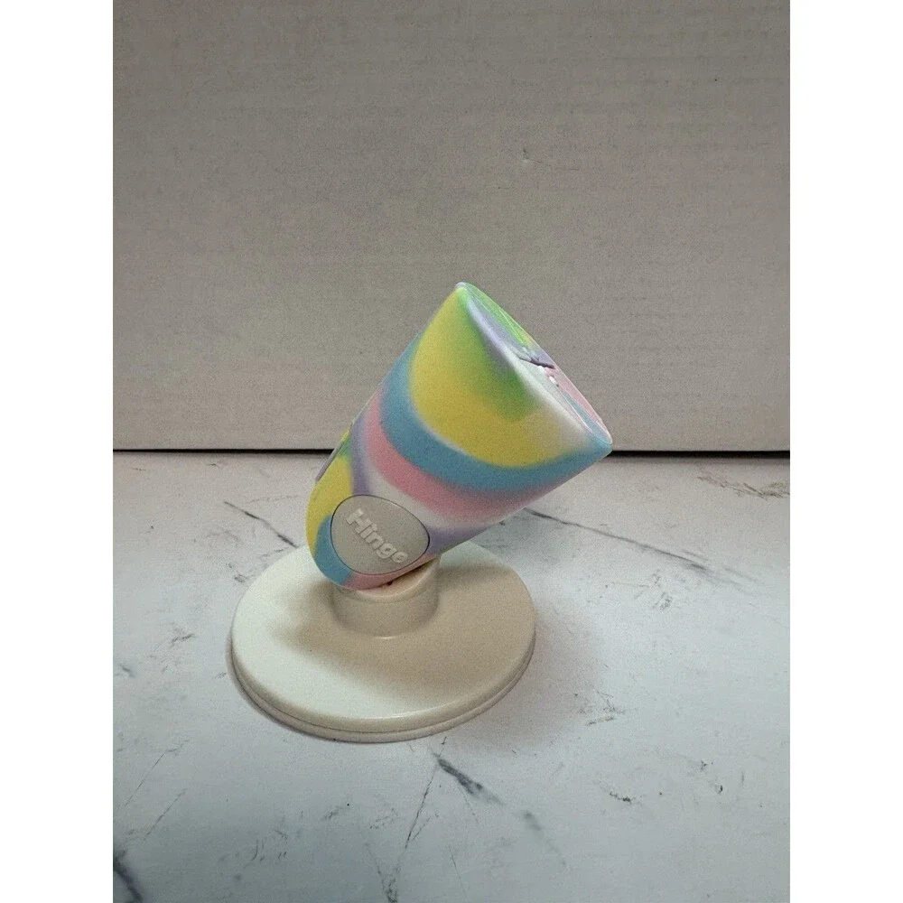 Tweexy Hinge Untippable Nail Polish Holder, Fingernail Painting Tools
